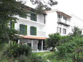 Villa Yiannis (Adults Only)  Скиатос